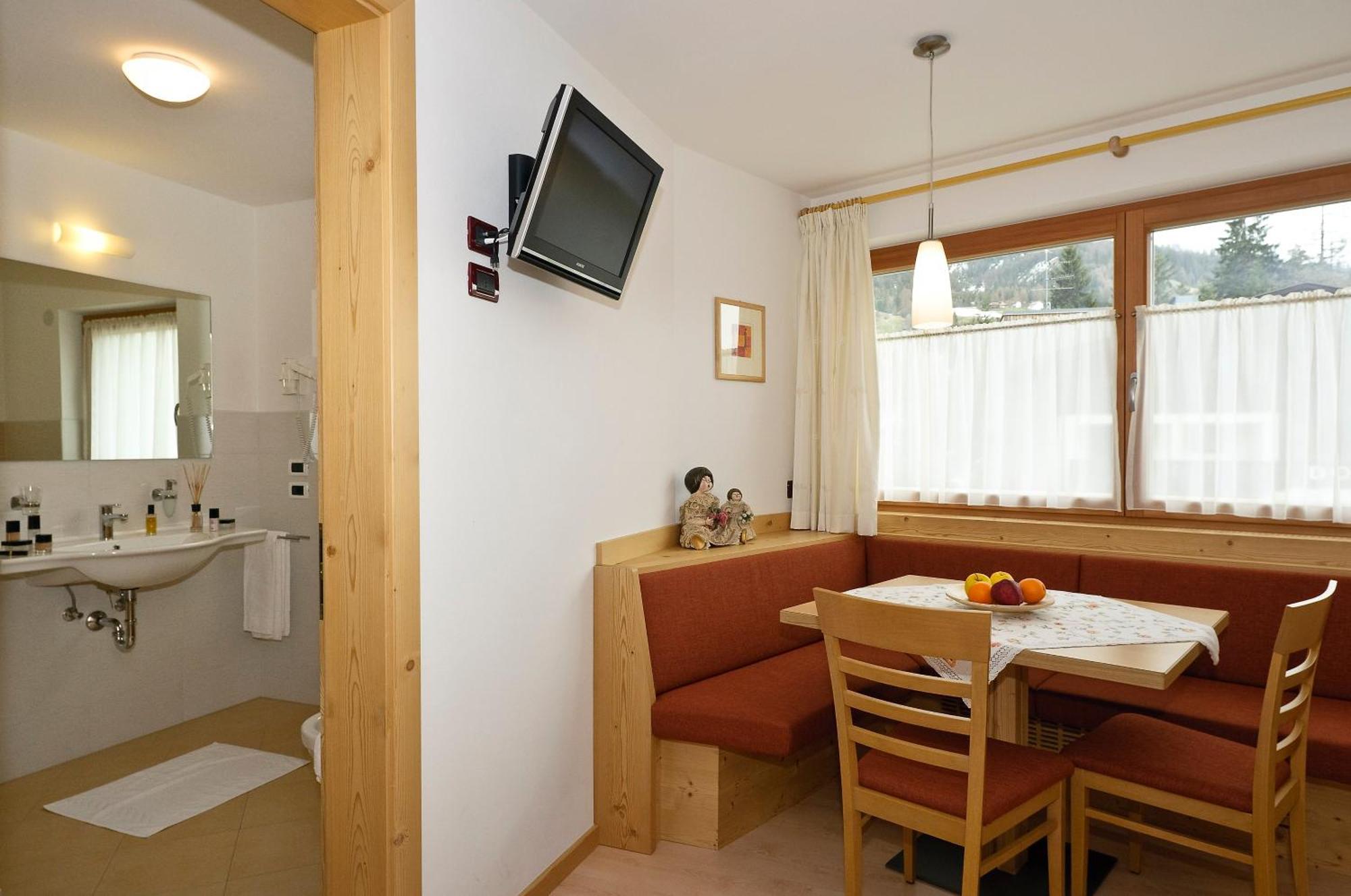 Residence Ciasa Mirasas Badia  Kamer foto